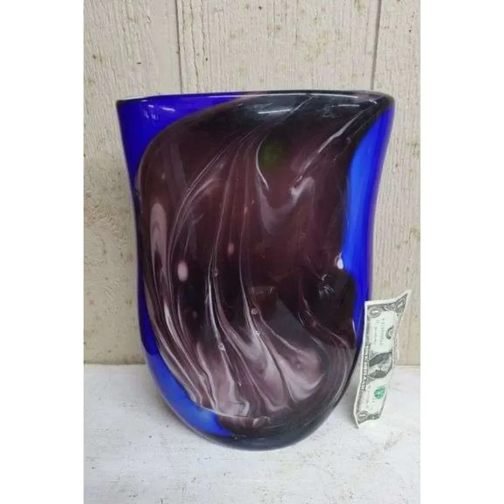 vtg. Murano Sommerso glass vase in blue and purple swirl